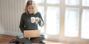 girls flirting online